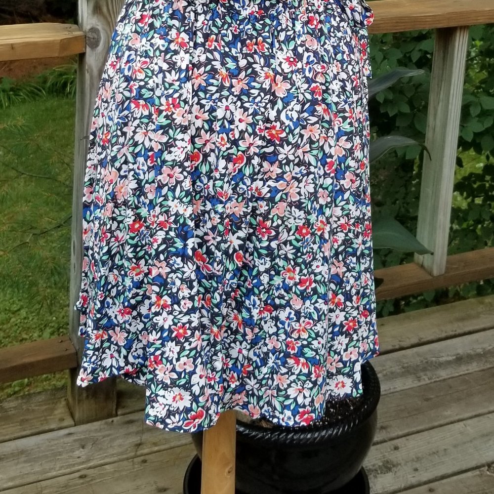 NWT GAP SLEEVELESS DRESS - Picture 2 of 8